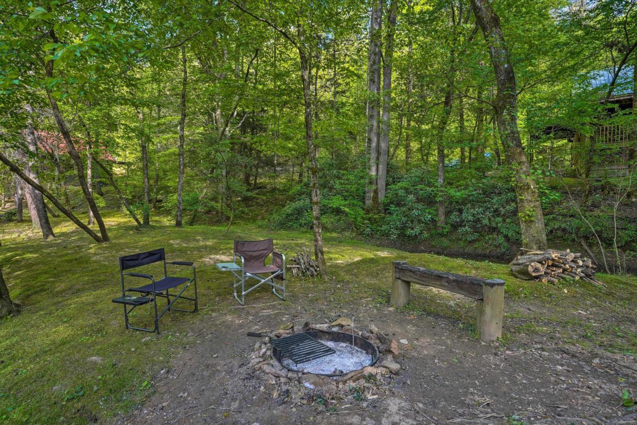 Cozy Tellico Plains Cabin With Large Mountain Creek! Exterior photo